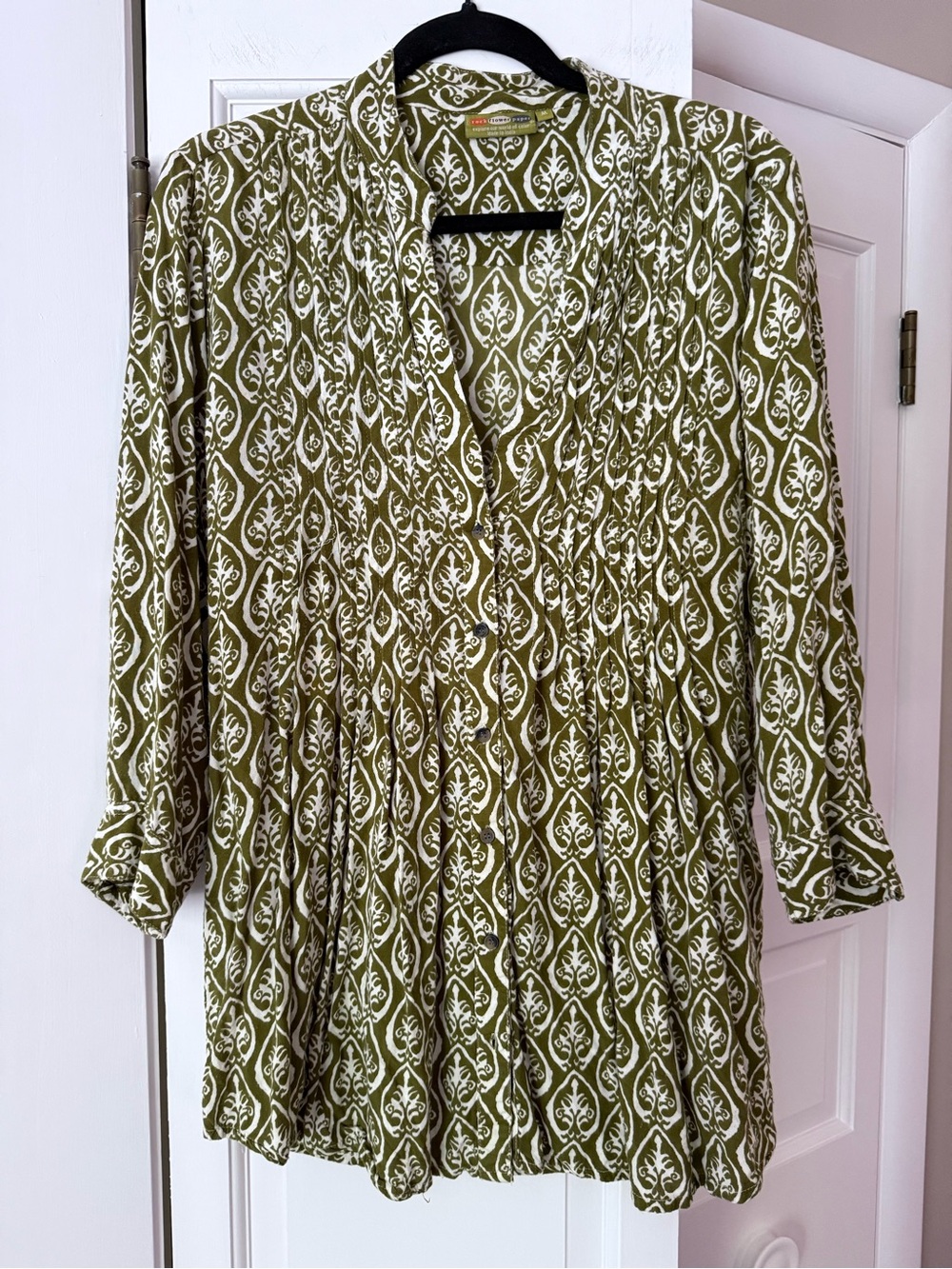 Rock Flower Paper Olive Green White Print Rayon Tunic Blouse Medium Boho